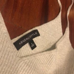 4/$20 NWOT Kendall & Kylie crop top.